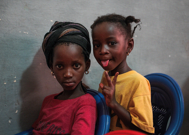 F5765 ~ The magic of children... #Guiné-Bissau