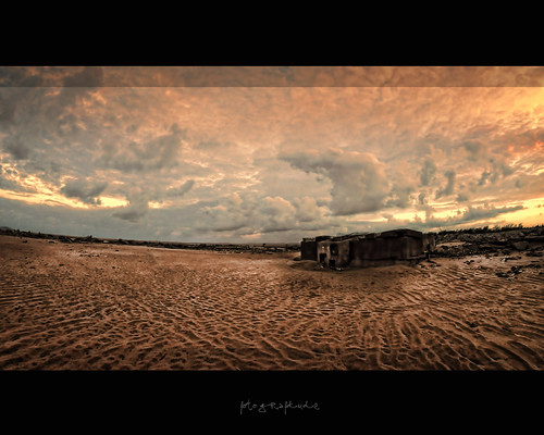 sunset mars clouds sand nikon desert australia bunker outback shelter accommodation desolate barren deserted isolated bombshelter d90 redplanet colorphotoaward fotografdude