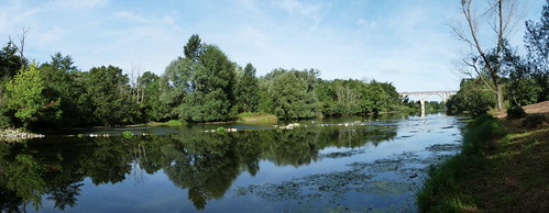 france nature water river berry eau centre rivière reflet cher paysage saintflorentsurcher vanaspati1