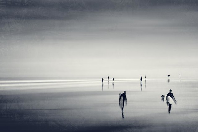 monochrome seascape with people