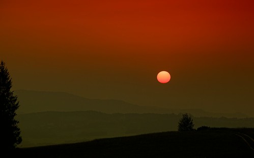 sunset sun mountains silhouette poland hills sunspots zabornia