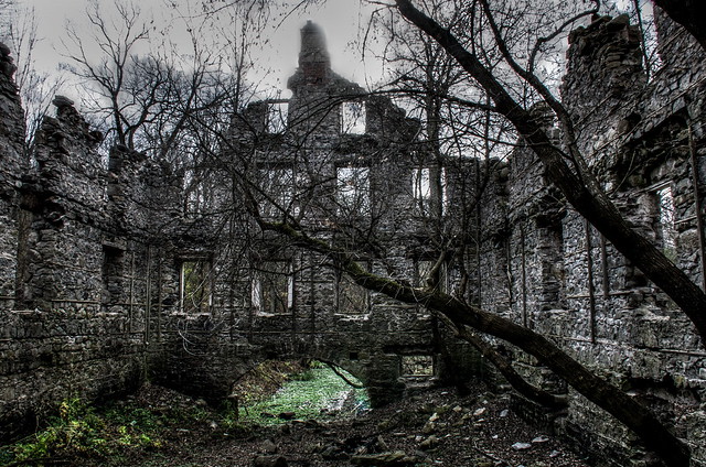 Skeletal Shell @ The Haunted Mill Ruin, Glen Morris (Explore #383 - Nov 6, 2012)