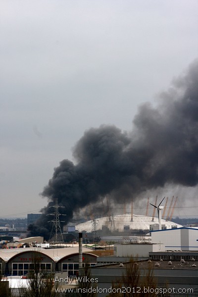 East London fire - 5 April 2012 32 | I am an OFFICIAL BT Lon… | Flickr