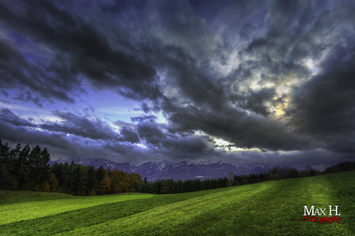 Somewhere in Carinthia HDR by Max Habich, <b>Camera:</b> Canon EOS 7D
<b>Lens:</b> Canon EF-S 10-22mm f/3.5-4.5 USM @10mm
<b>Exif:</b> ƒ11 | I