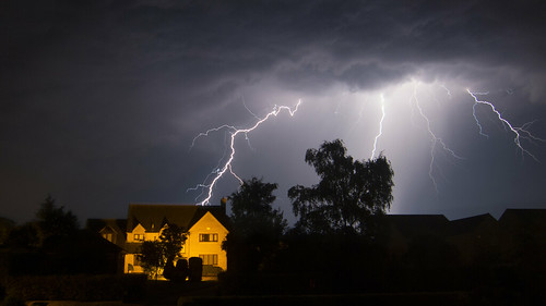 uk storm night northamptonshire lightening addington