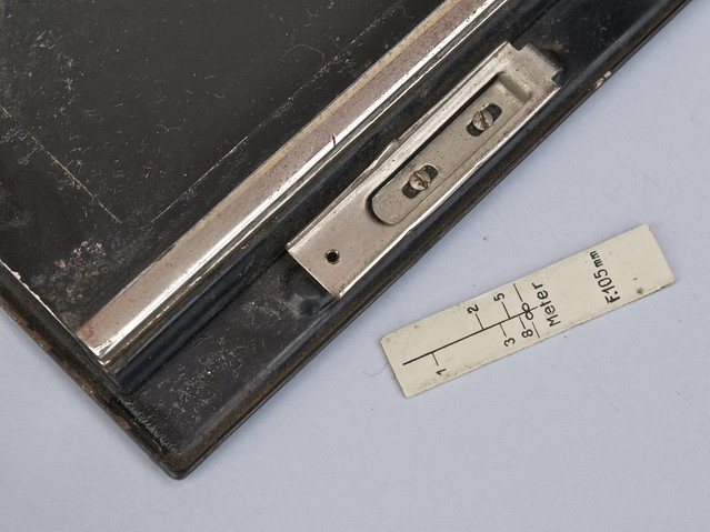 Derby' camera folding plate folder fitted with Doppel-Anastigmat Selar (Foth 25) 25