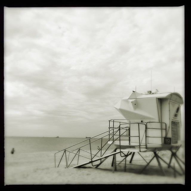 ✨current mood✨ Hipstamatic Annemarie Claunch 72 Monochrome Film Oggl Makebeautiful at Lauderdale Beach, FLL