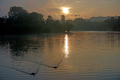 bucharest romania sector3 ior titan lake park sunrise morning colors bucuresti a6000