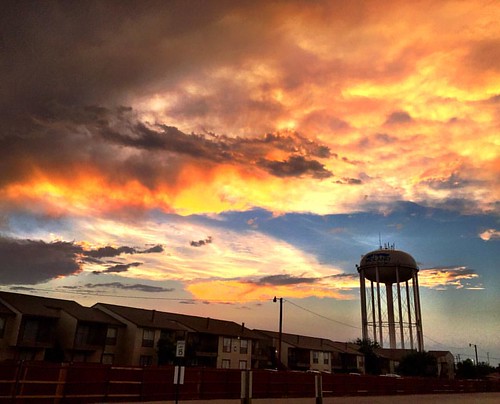 West Texas sunset. #sunset #westtexassky #midlandtx #watertower by gbhartphoto1, square squareformat iphoneography instagramapp uploaded:by=instagram