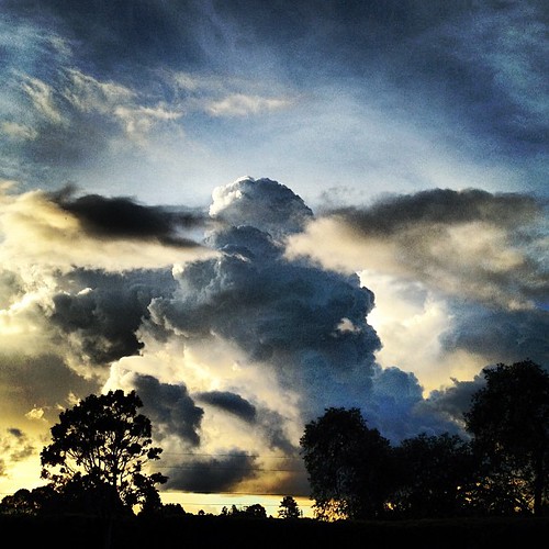 #sky #beautiful #nature #sunset #pretty #clouds #amazing #light #cloud #afternoon #landscape_lovers #cloudy #air by sanbarreiro, square lofi squareformat iphoneography instagramapp uploaded:by=instagram foursquare:venue=4bb8f9633