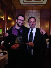 François et Kevin recevant le prix Best Tea Book aux World Tea Awards