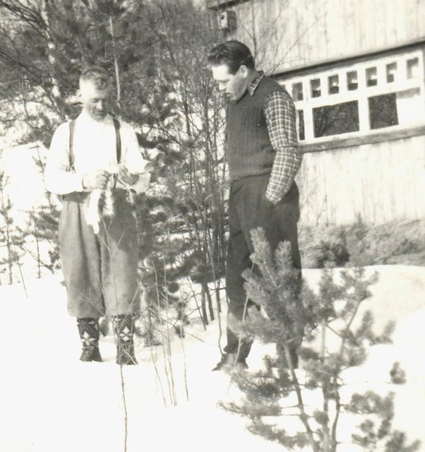 My Sami family: Great grandfather Thomas Myhre in the white shirt. Min samiske familie: oldefar Thomas Myhre i den hvite skjorten.