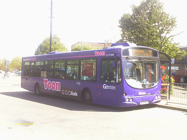 4978 NK54 NUH GNE ToonLink Wright Solar on the 31 to Newcastle