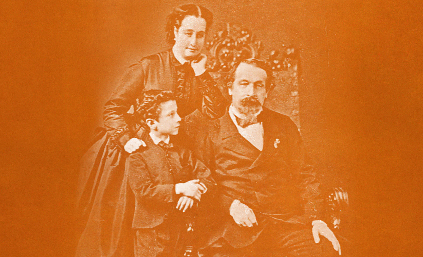 Familia de Napoleón III, fotografía decimonónica (1856), reelaboración de Pablo Picasso (1919).