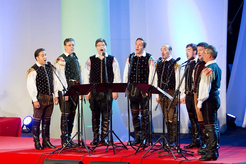 2016 Alpski kvintet in Slovenski oktet - foto: Uroš Zagožen