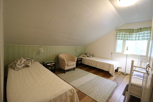 Rental Cottage Tähtitalvikki - Nationalpark Leivonmäki | by Rock and Lake