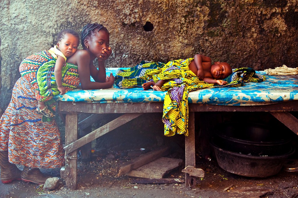 'Baby Sitting' - by Imole 'Tobbie' Balogun, Nigeria