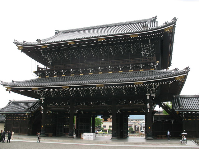 Kyoto, Higashi Hoganji temple