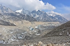 Khumbu glacier avant d'arriver à Gorak Shep