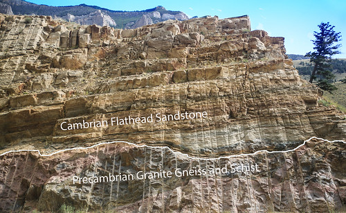 wyoming cody shoshonecanyon roadcut outcrop flatheadsandstone cambrian precambrian granite gneiss unconformity nonconformity erosionalsurface stratigraphy geology hiatus wyojones np