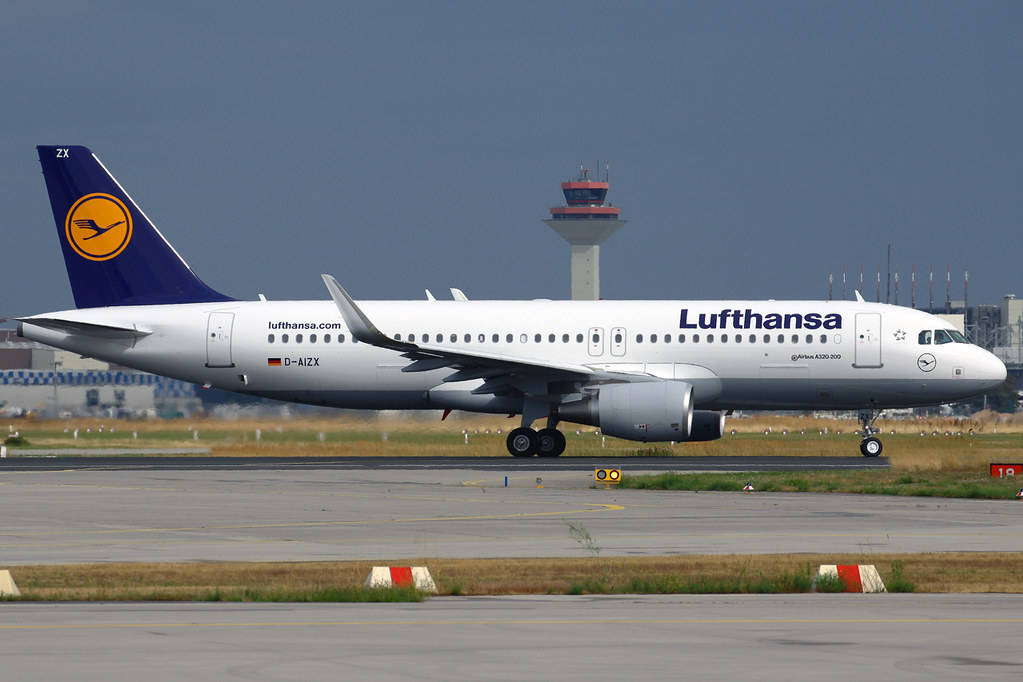 アイ Lufthansa Airbus A320-214 D-AIZX FRA 18-08-13 | Lufthansa Ai… | Flickr