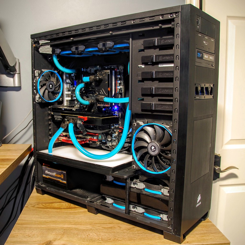800D Custom Liquid PC (1) | zaneross82 | Flickr