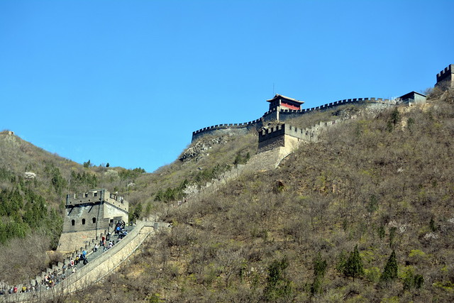SECTION OF THE GREAT WALL.   A SIGHT TO SEE!  THE GREAT WALL, BADALING SECTION.  CHINA