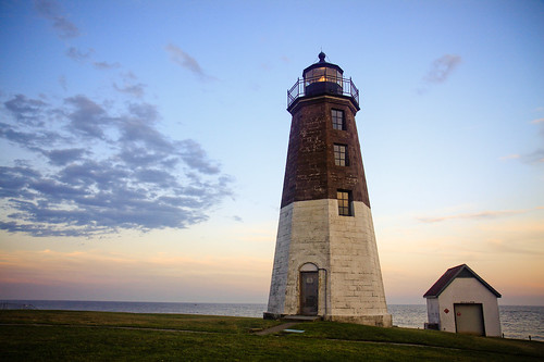 ocean sunset summer lighthouse geotagged unitedstates dusk atlantic rhodeisland northamerica atlanticocean pointjudith narragansett pointjudithlighthouse foursquare:venue=4bc61be1d35d9c748e2de23a