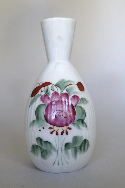 Ostfriesenrose, Vase Type B 7