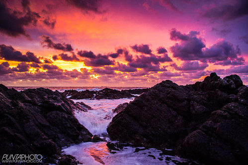 ocean sunset sky cloud sun water catchycolors lights rocks waves colours purple abovealltherest allaboutsun