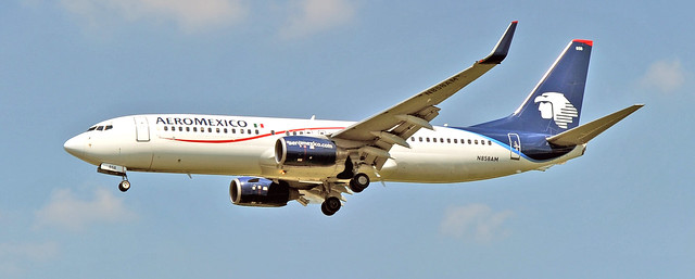 Aeromexico Boeing 737-8Q8 N858AM