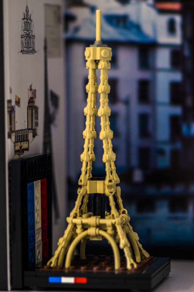 Lego Eiffel Tower (Bookend Version) | If you still miss the … | Flickr