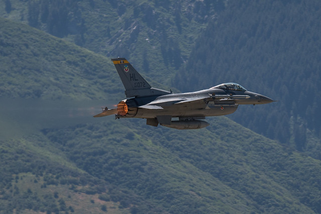 F-16 Burner