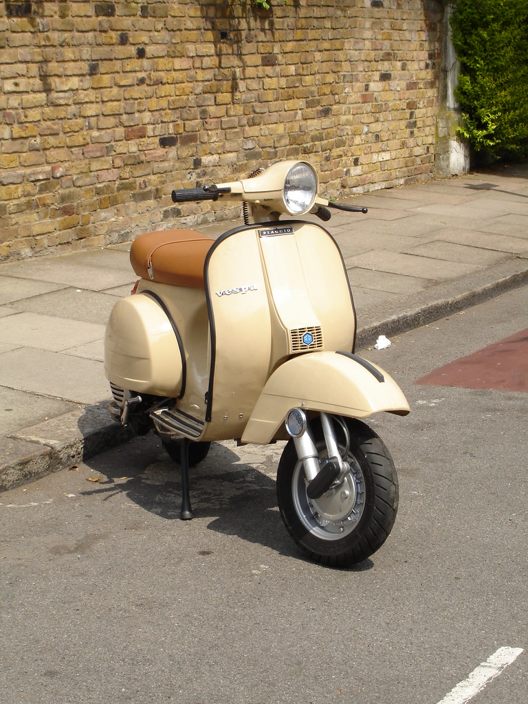 Vespa PX125E Leanda s Vespa PX125E Jason M Flickr vespa-px125e-leanda-s-vespa-px125e-jason-m-flickr