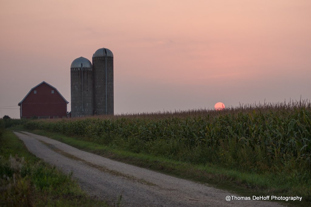 Dog Days of August Sunset in Iowa | Sony A700 Sony 55-200 Vi… | Flickr