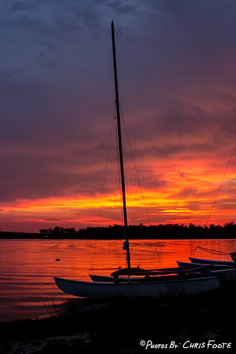 sunset lake water silhouette sailboat georgia tobesofkee laketobesofkee
