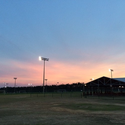 Sunset at the RAC. #RACLife by Sh4rK_Se7eN, square squareformat iphoneography instagramapp uploaded:by=instagram foursquare:venue=4baaa867f964a5
