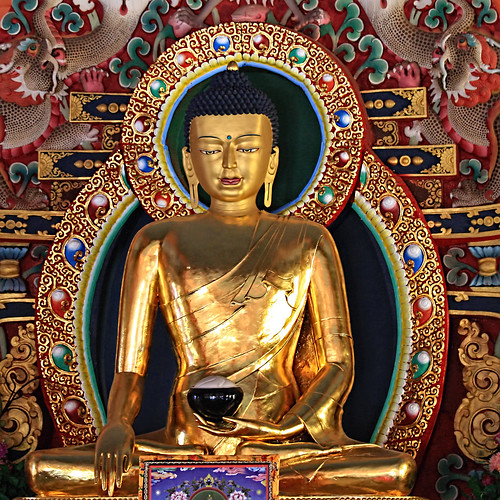 Gautam Budhha Statue, Bylakuppe | Pictures taken at Bylakupp… | Flickr
