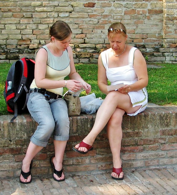 Ravenna Tourists - July 2006 - Russian Legs Candid