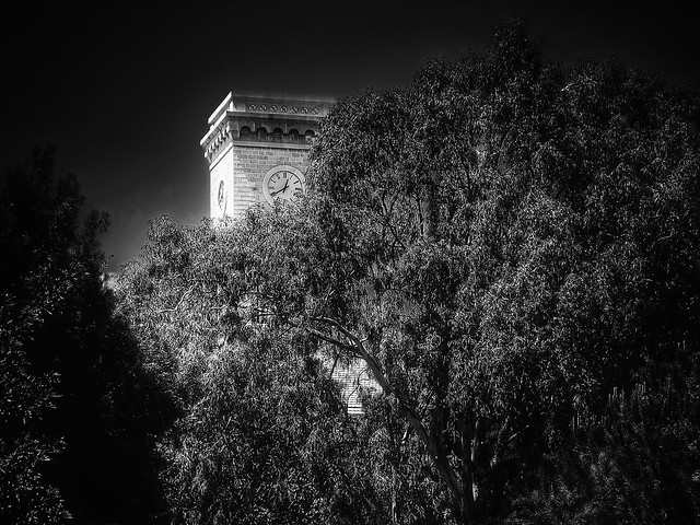 Clock Tower of the American University (Beirut, Lebanon. Gustavo Thomas © 2013)