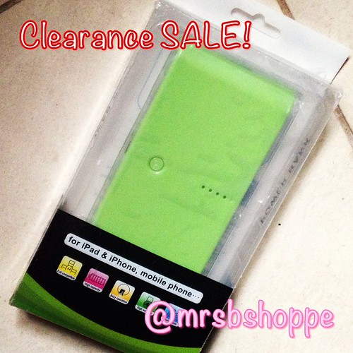 Clearance Sale! Power bank with 20000mAh for Php1088 ! FREE SHIPPING!  SMS/Viber/iMessage: 09399040086  E-mail/Google Hangout: mrsbshoppe@gmail.com  #mrsbshoppe #makaticity #manila #igersmakati #manila #igersmanila #powerbank #iphone5case #gadgetcase #app | by mrsbshoppe