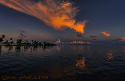 gulfofmexico clouds reflections pier florida palmtrees pineisland bokeelia