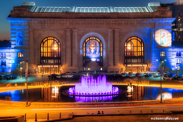 Union Station and Bloch Fountain