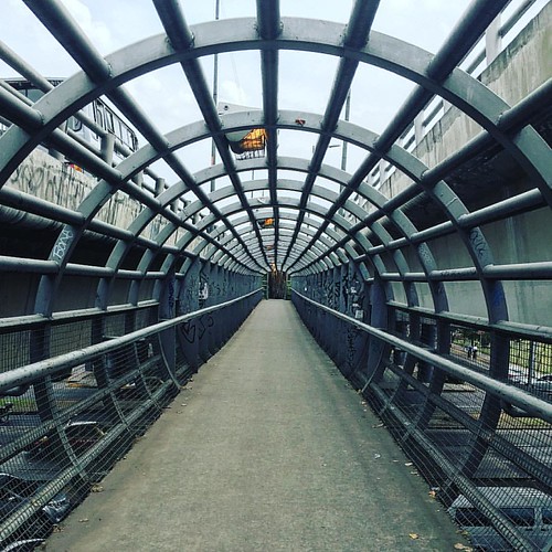 Bridges everywhere | by jctc78