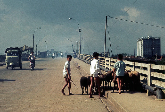 Saigon Nov 1968 - on the Y Bridge