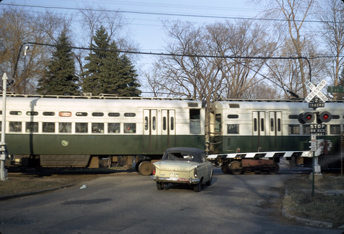 CTA train at level crossing, Wilmette