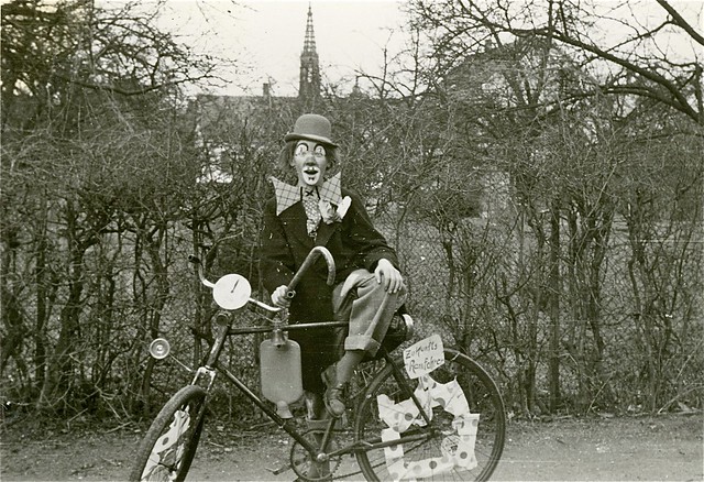 hansjoerg-clown mit Fahrrad
