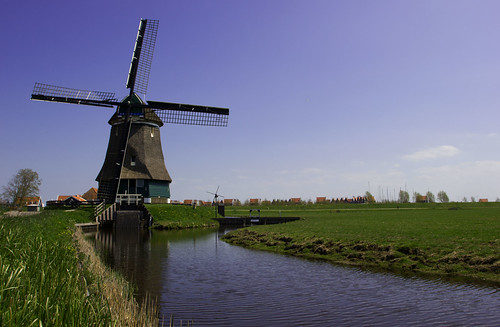 Volendam Windmill | by Ukfester