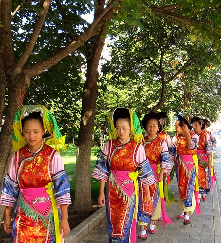 china girls beauty canon yunnan dali minority bai damncool minorities wonderfulworld
