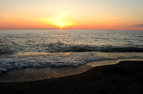 sunset lake ontario canada beach water sand quiet shoreline peaceful relaxation lakehuron grandbend gentlewaves stressrelease